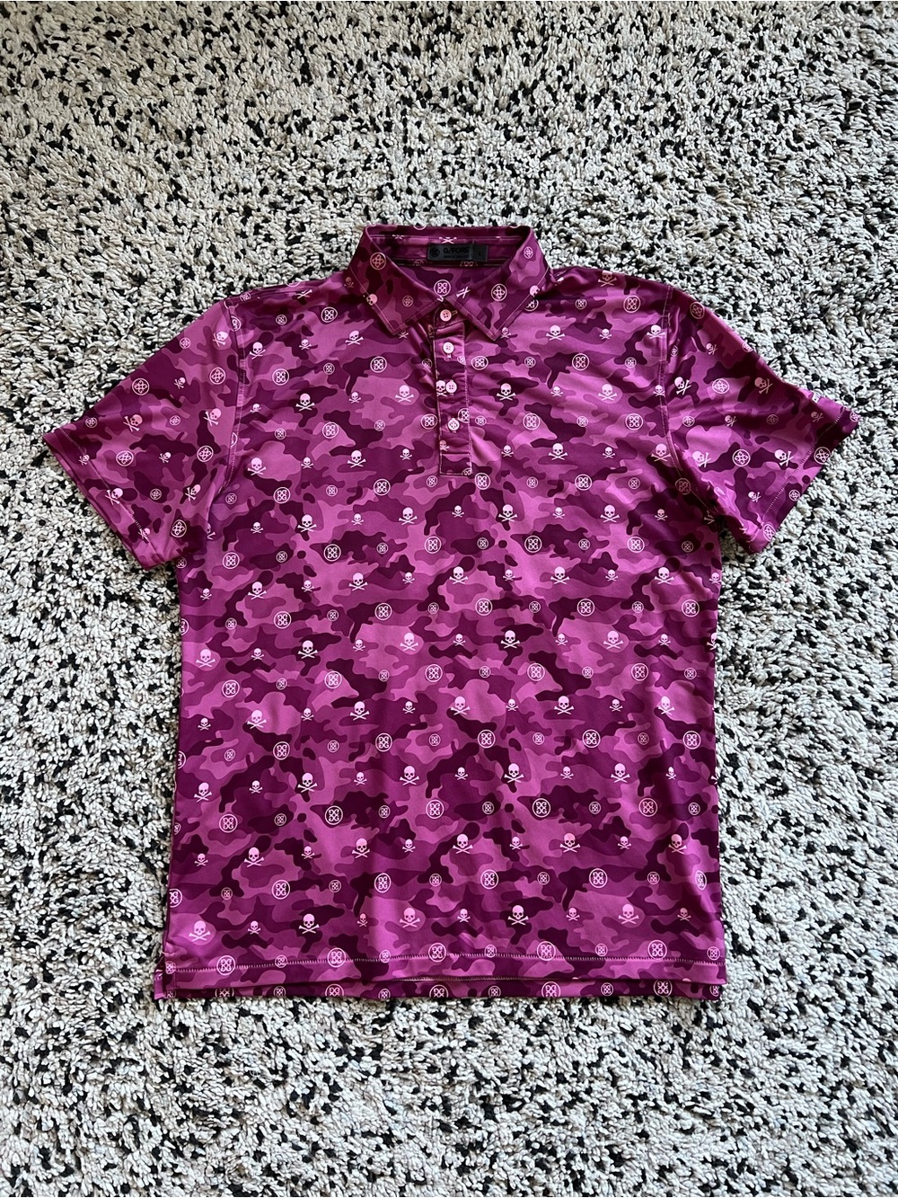 G/FORE Golf Polo Shirt Pink Camo Skulls Print Coto De Caza Logo Men’s Large